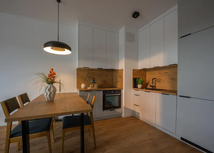 Lew Invest Obok Rynku Glownego 255, Parking W Cenie Apartment *