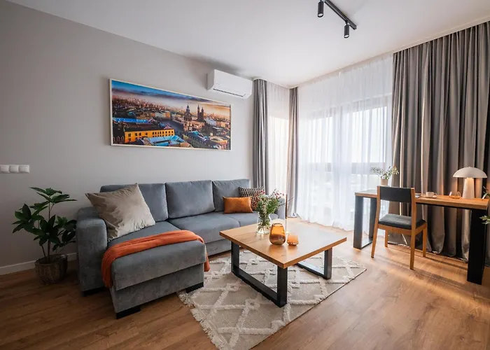 Lew Invest Obok Rynku Glownego 255, Parking W Cenie